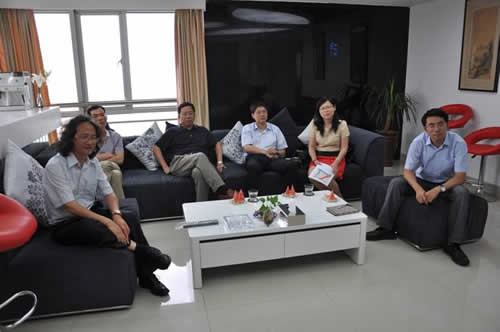 徐副區長一行到我公司調研、考察